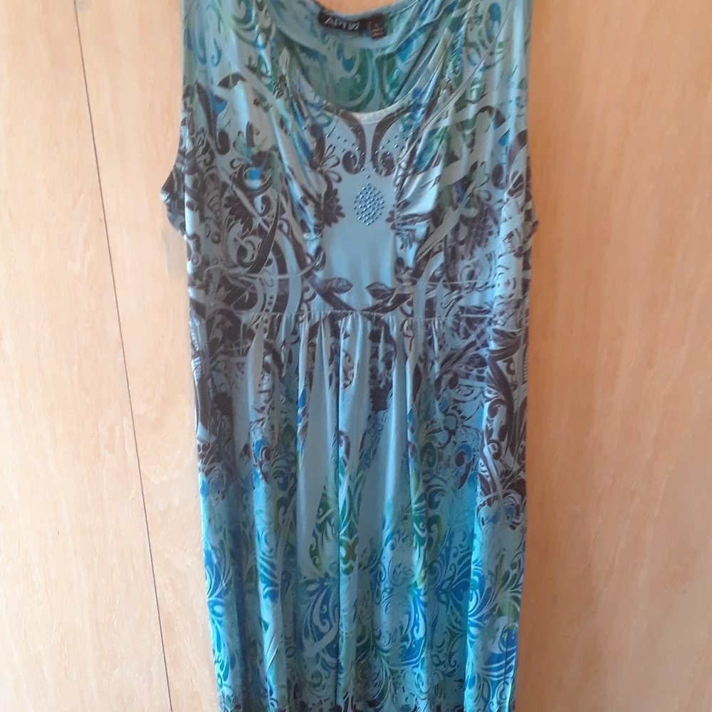 Apt 9 sun dress with rhinestone around neck